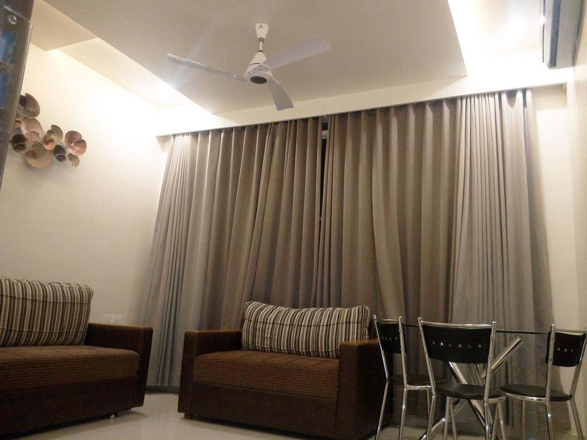 Hotel Pushpak Park Osmanabad Eksteriør bilde